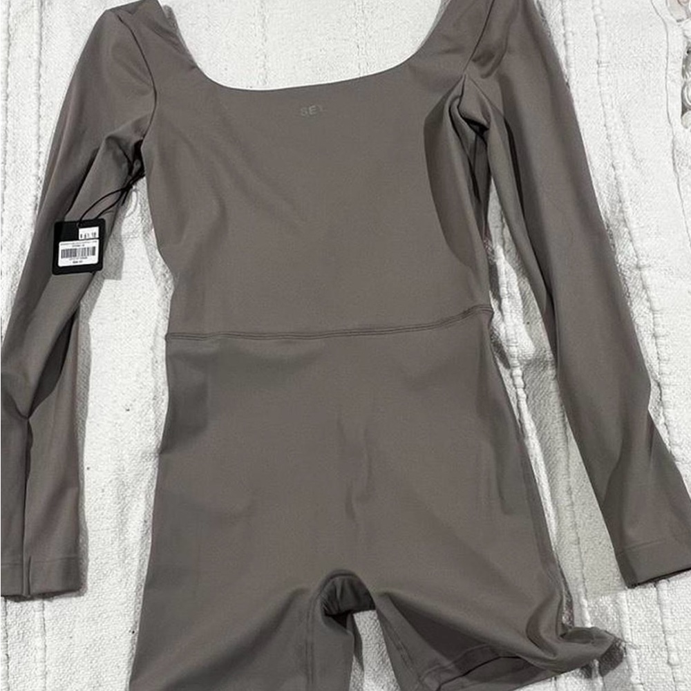 BNWT Set Active Stone Gray Jumpsuit